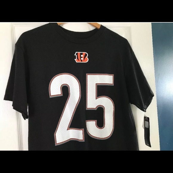 NFL Men’s M Bernard Cincinnati Bengals T-shirt - Picture 3 of 8